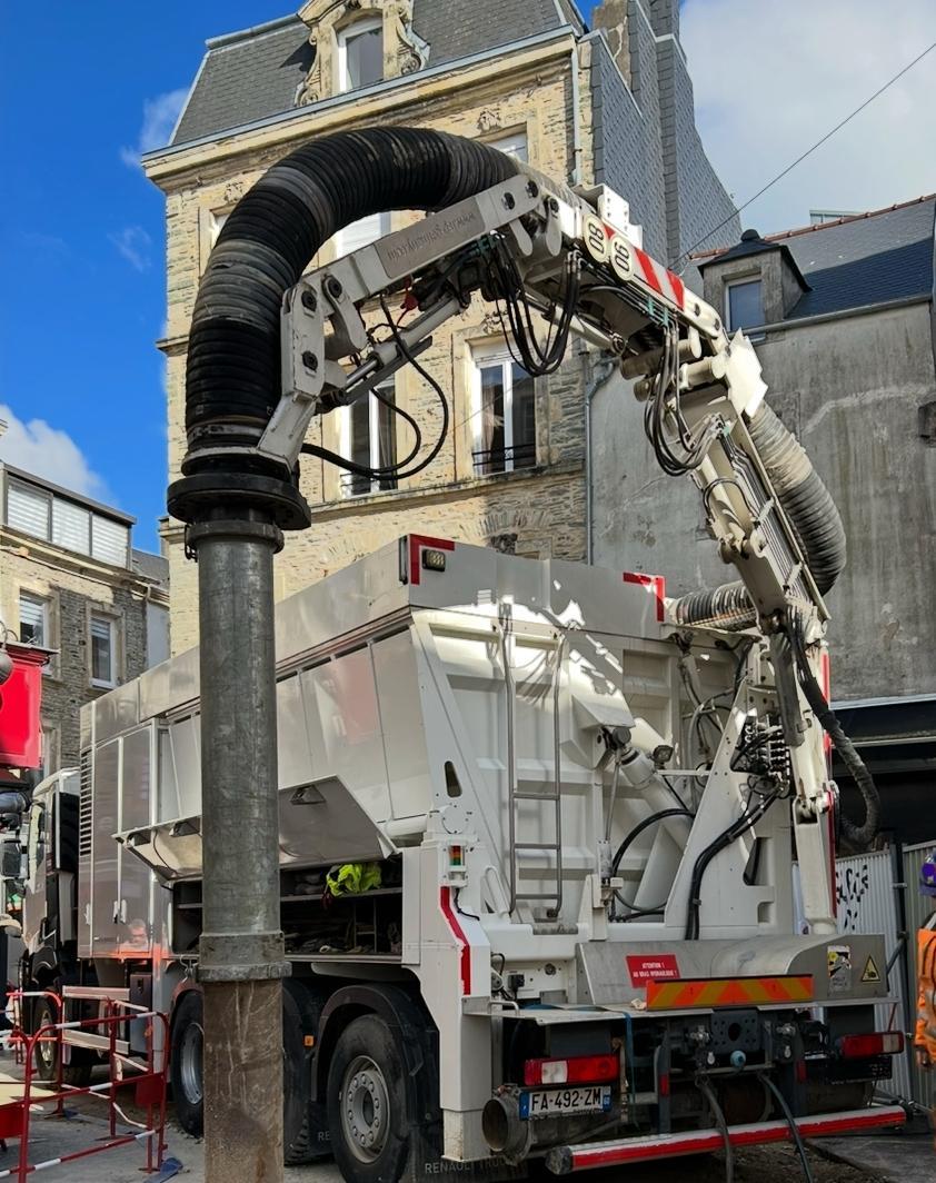 Aspiratrce excavatrice